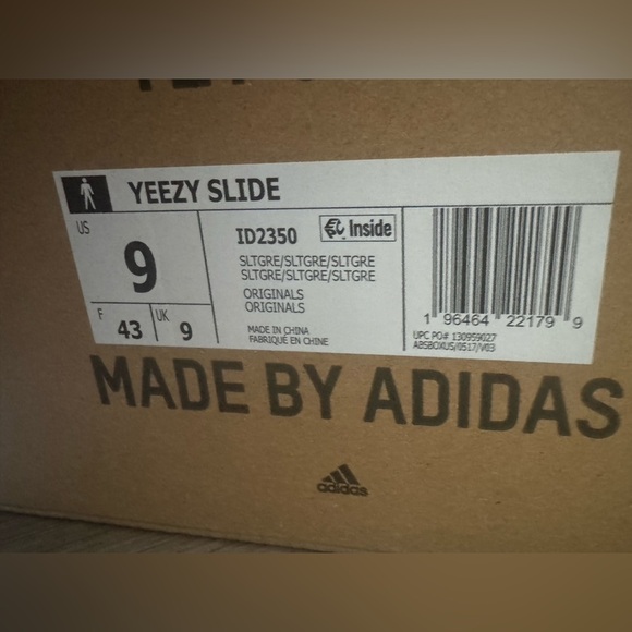 YEEZY SLIDE Gray Sandals 🩶 - Picture 2 of 6
